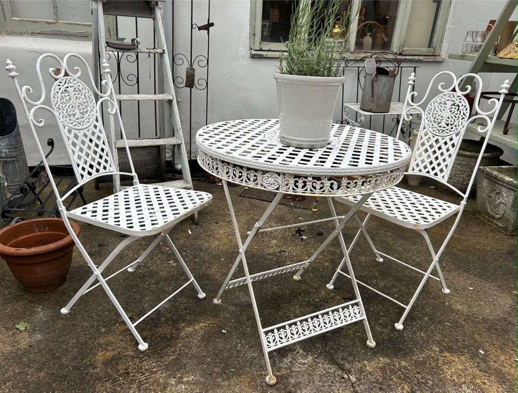 Vintage White Garden Bistro Set