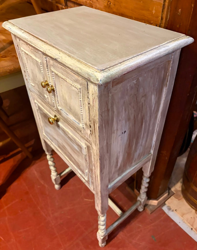 Vintage Painted Drinks / Side Cupboard