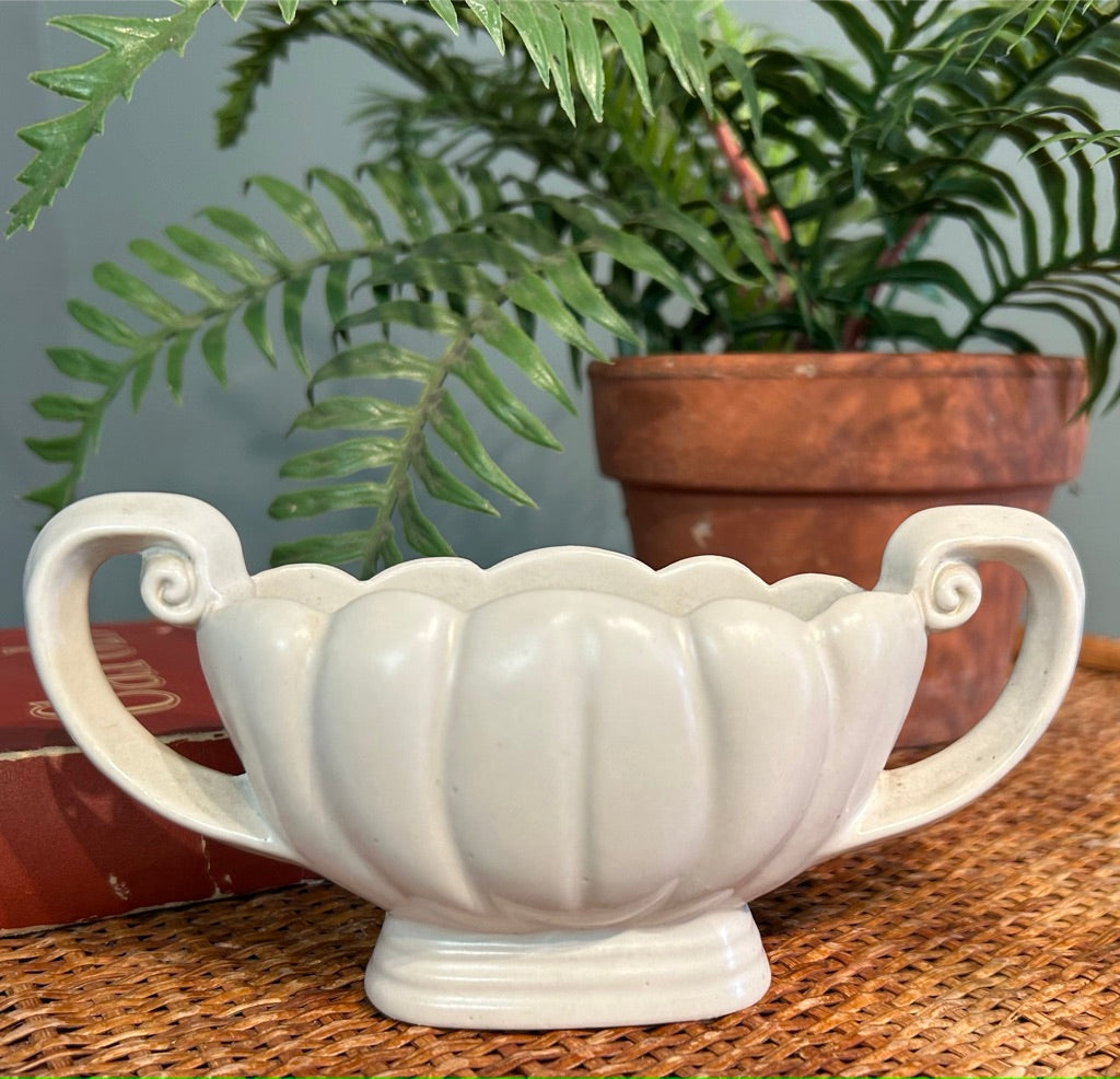 Small White Vintage Wade Pottery Mantel Vase - Posey Jardiniere - 1960's