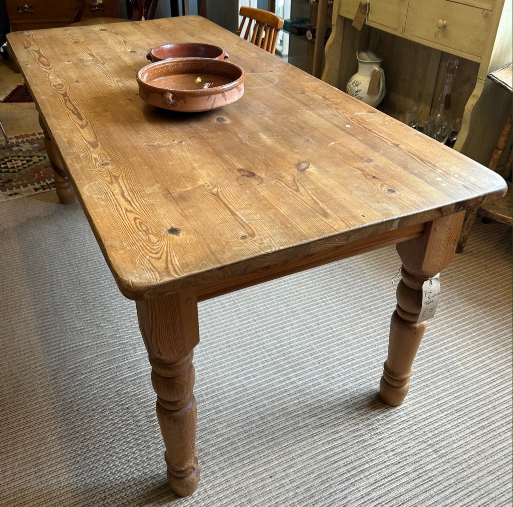 Rustic 6ft Pine Farmhouse Table