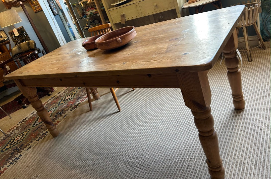 Rustic 6ft Pine Farmhouse Table