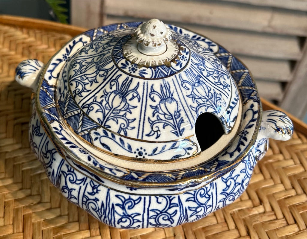 Vintage Blue and White - Wilton Lilly Pot