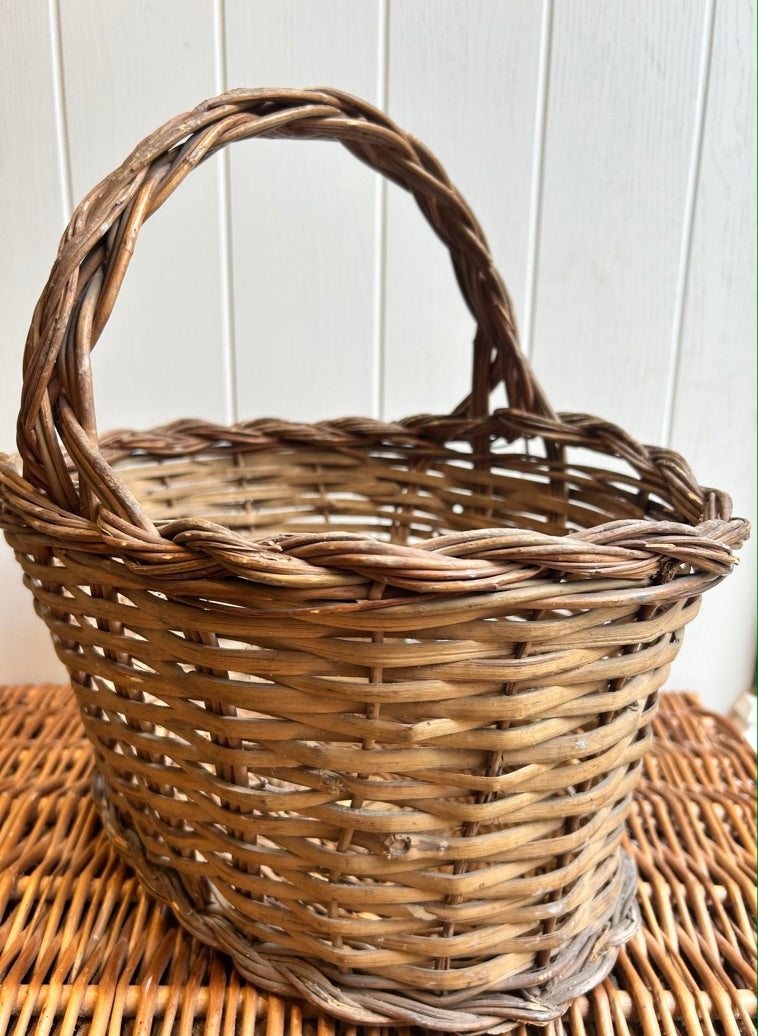Vintage Oval Wicker Handled Basket