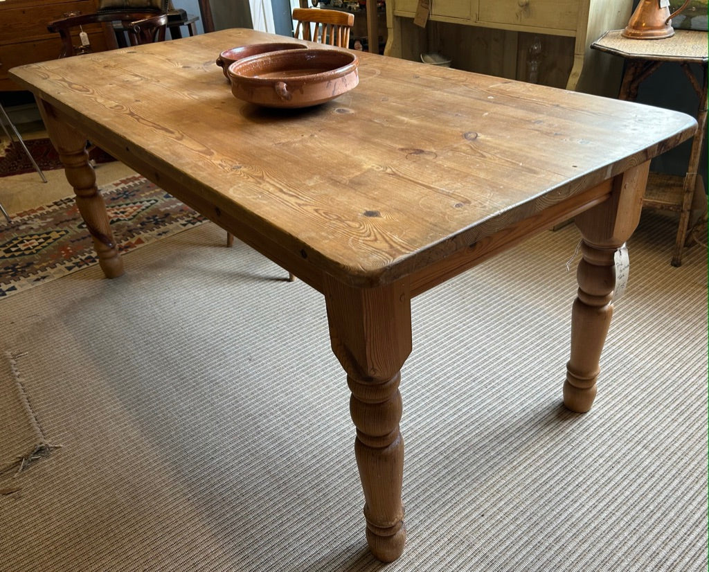 Rustic 6ft Pine Farmhouse Table