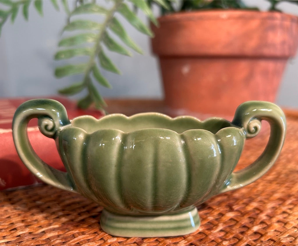Miniature Vintage Collectable Wade Pottery Vase - Posey Jardiniere - 1960's