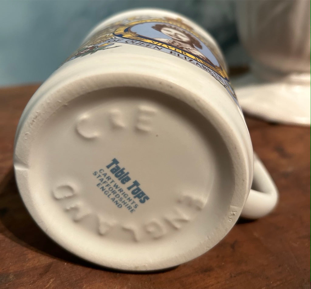 Vintage Silver Jubilee Royal Memorabilia - Mug