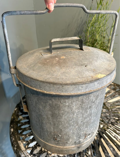 Vintage Large Rustic Galvanised Feed Bucket - Great Planter
