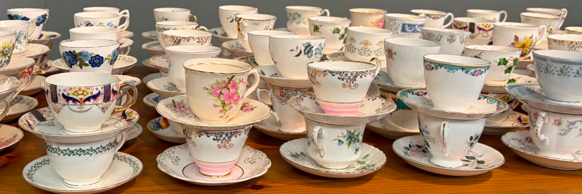 Job lot 15 Pretty Vintage Tea Cups & Saucers- Ideal for use at Tea Parties