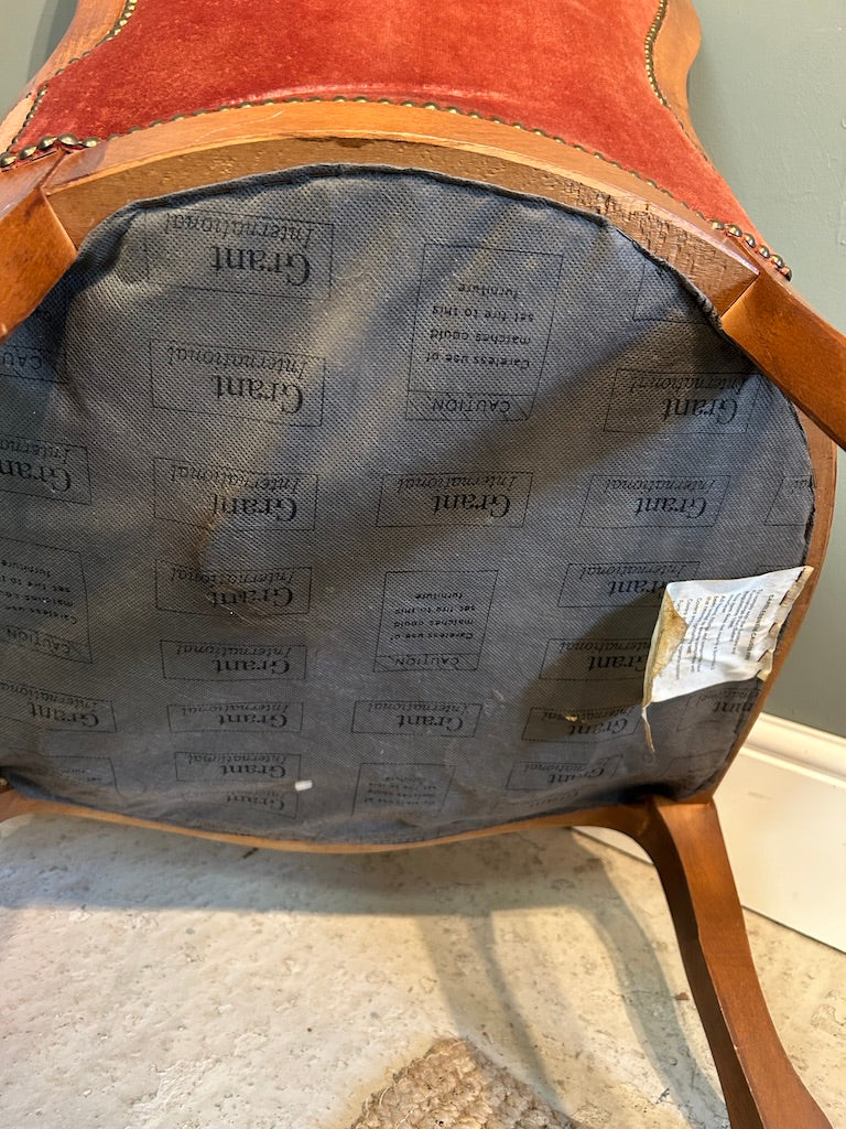 Reproduction Balloon back Bedroom Chair