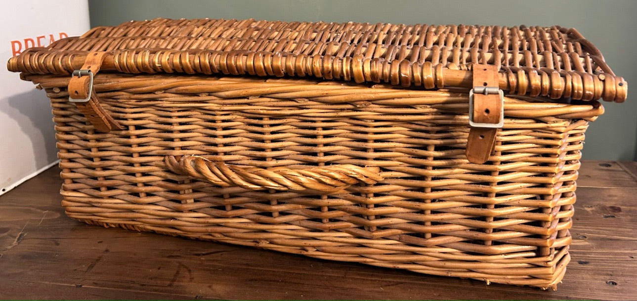 Vintage Hamper Basket