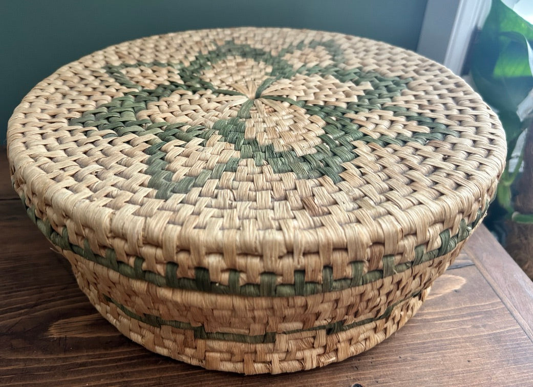 Vintage Wicker Storage Basket - Lidded