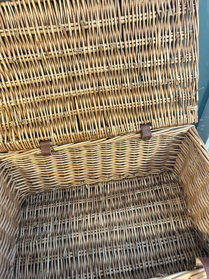 Wicker F & M hamper basket - Great storage
