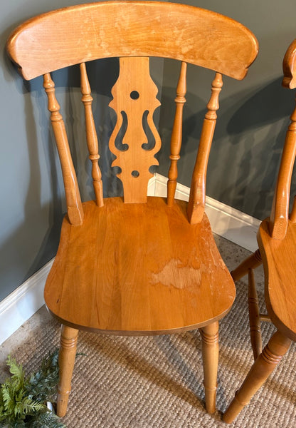 Pair of Fiddleback Farmhouse Chairs