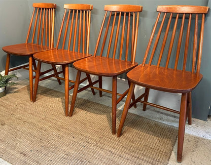 Vintage Retro Set of 4 Chairs