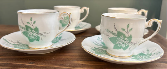 Set of 4 Cups and Saucers ~ Coffee Cups - Queen Anne
