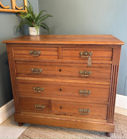 Vintage Chest of Drawers