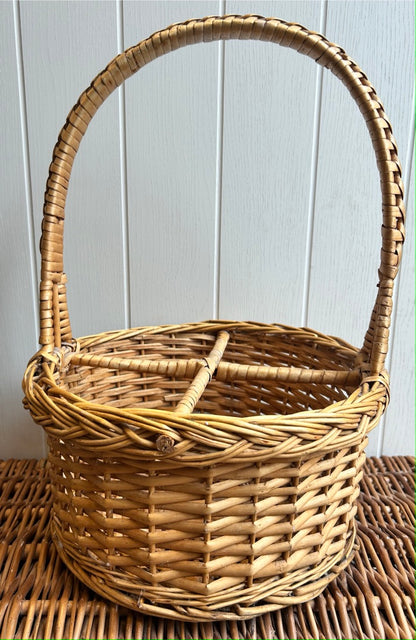 Vintage Round Bottle Basket