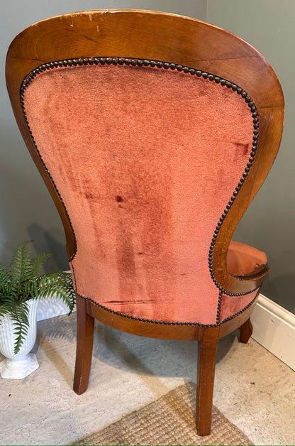 Reproduction Balloon back Bedroom Chair