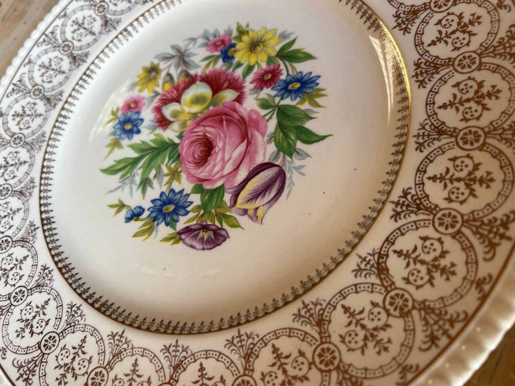 Pretty Floarl Vintage Ambassador "Athlone" Plate - 606