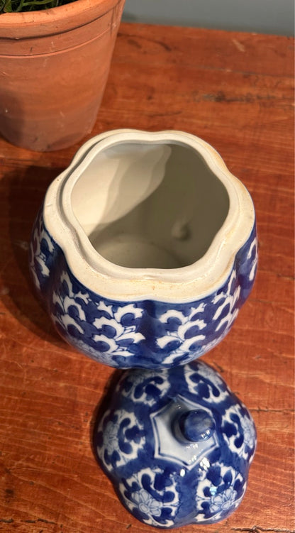Vintage Blue and White Lidded Pot - Chinese