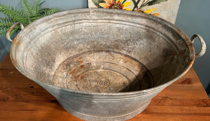Vintage Large Galvanised Bath Tub - Great Planter