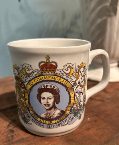 Vintage Silver Jubilee Royal Memorabilia - Mug