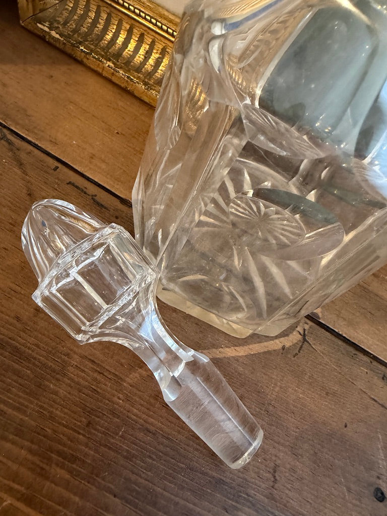 Vintage Cut Glass Decanter with Stopper *i