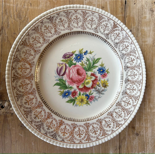 Pretty Floarl Vintage Ambassador "Athlone" Plate - 606