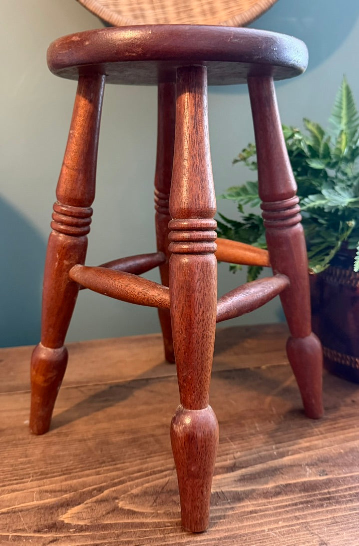 Apprentice Piece Miniature Stool
