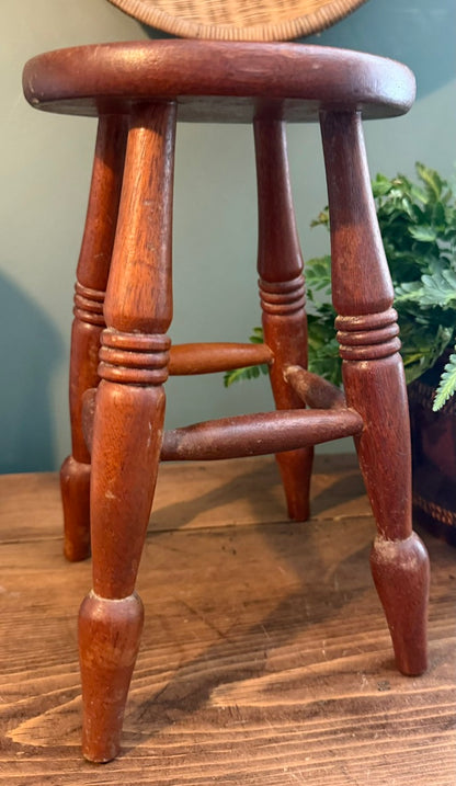Apprentice Piece Miniature Stool