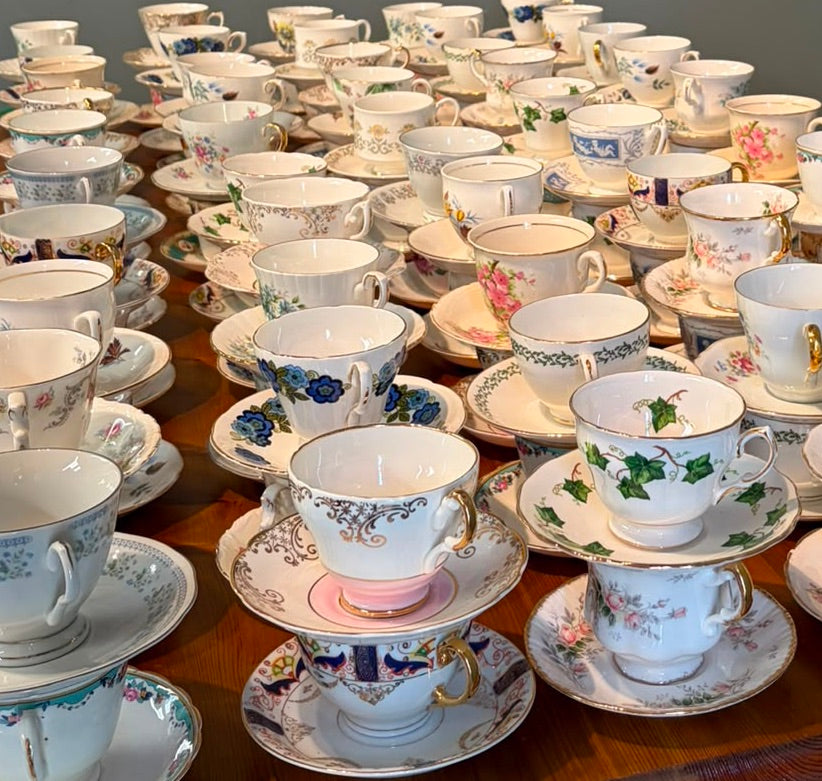 Job lot 15 Pretty Vintage Tea Cups & Saucers- Ideal for use at Tea Parties