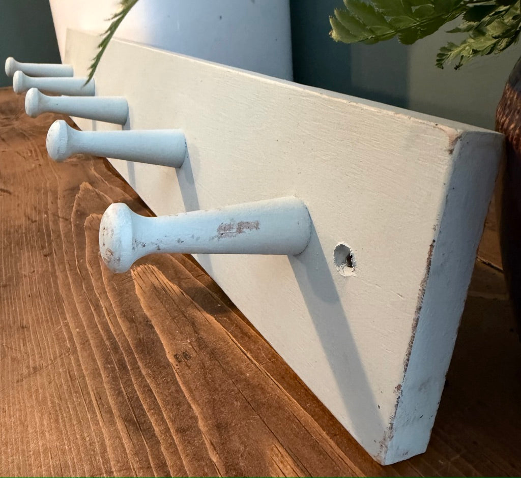 Painted Reclaimed Peg Hooks - Distressed Shabby Finish light Grey- Small