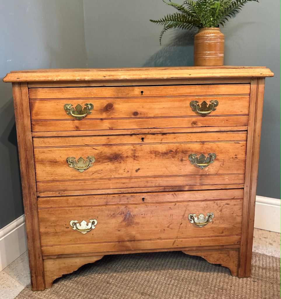 Small Antique Pine Chest of Drawers