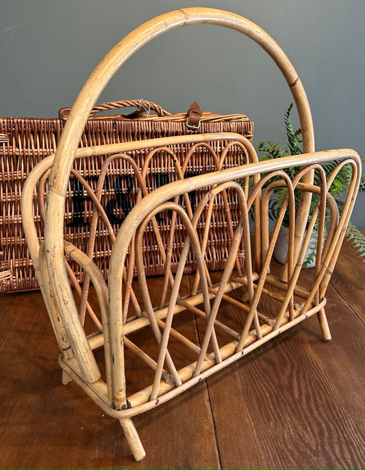 Vintage Retro Bamboo Magazine Rack