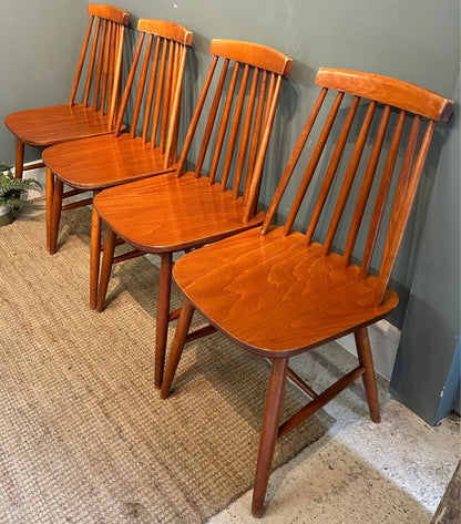 Vintage Retro Set of 4 Chairs