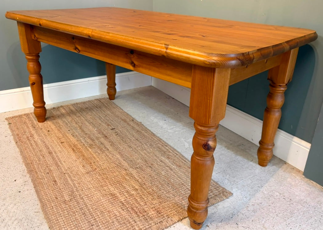 Pine Farmhouse Table