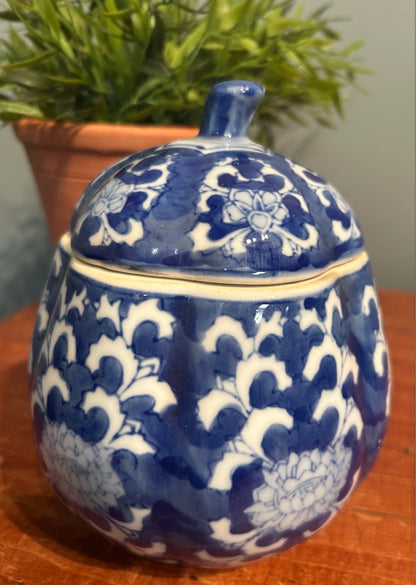 Vintage Blue and White Lidded Pot - Chinese