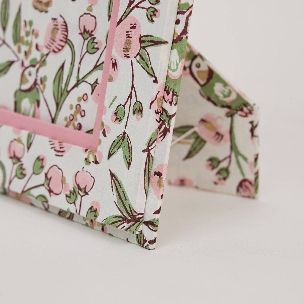 Pretty Floral Block Printed Picture Frame (5x7) - Songbird Blush