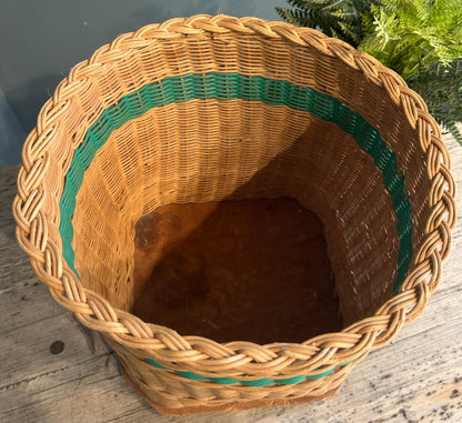 Vintage Plant pot Basket