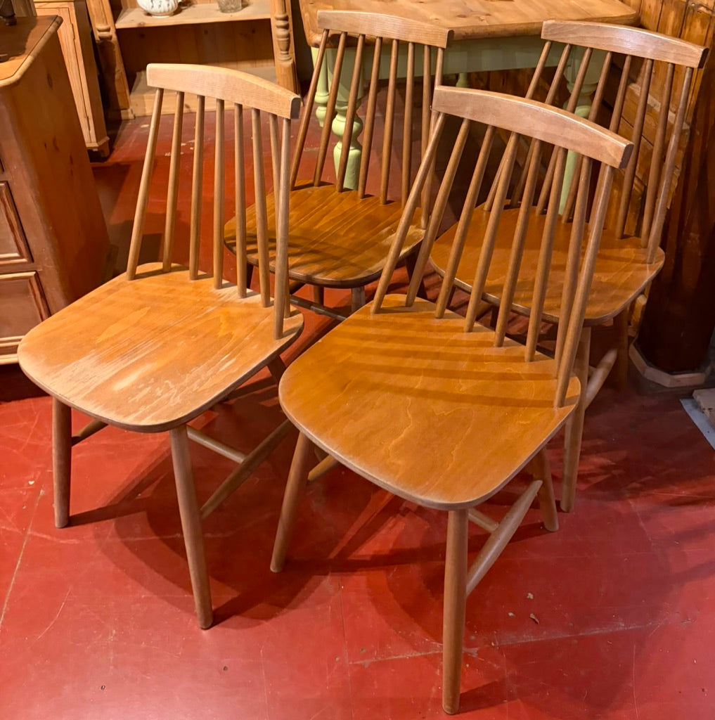 Vintage Retro Set of 4 Chairs