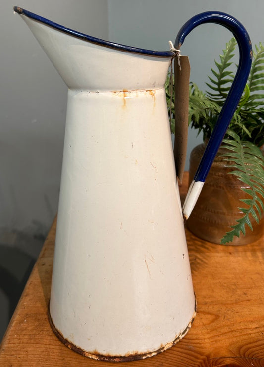 Vintage Enamel Jug - Navy handle
