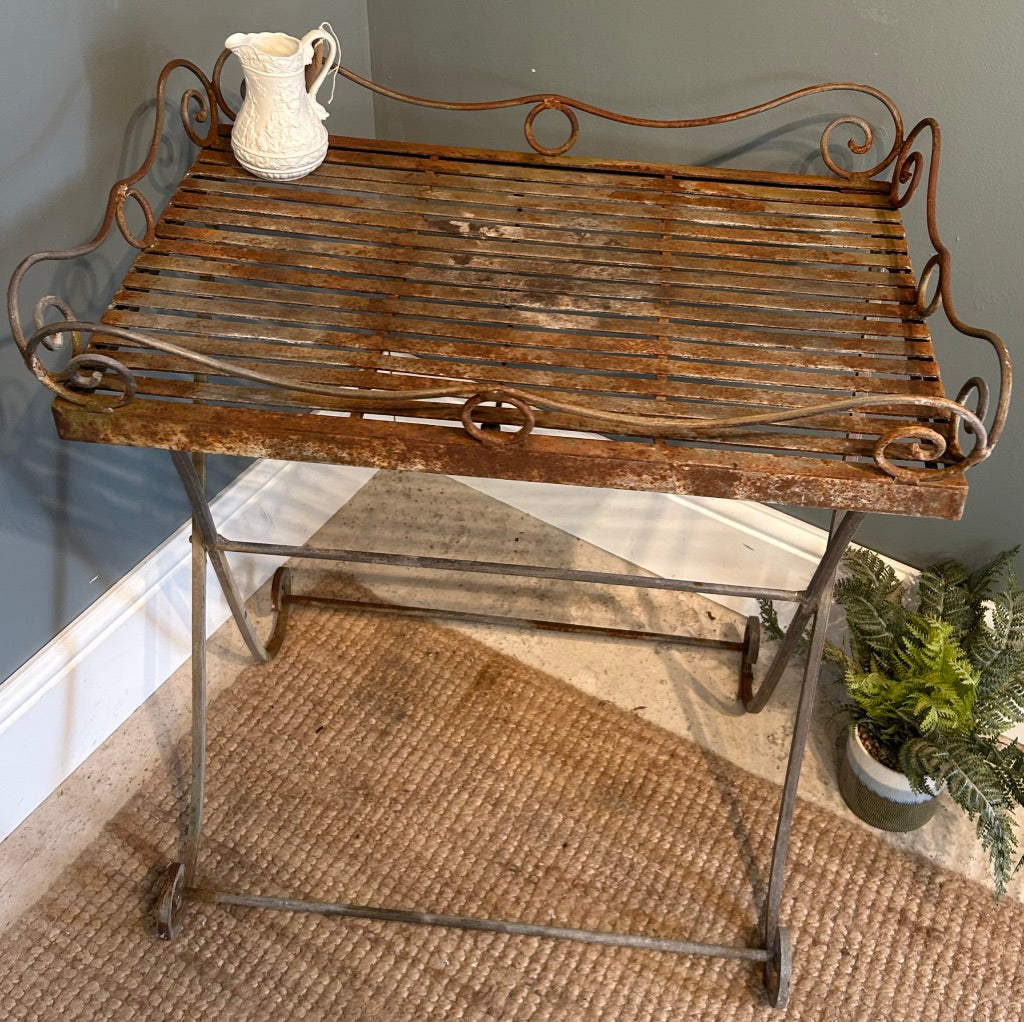Vintage Garden Tray Table
