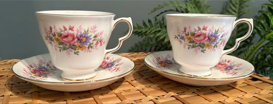 Pair Pretty Vintage Queen Anne Tea Cups and Saucers ~ Set of 2