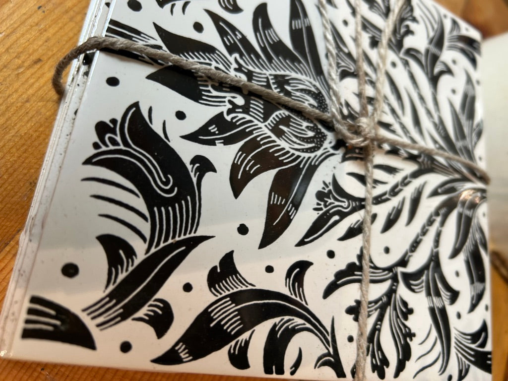 Set of 6 Vintage Tiles - Black and white