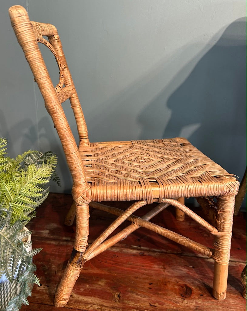 Vintage Wicker Small Display Chair
