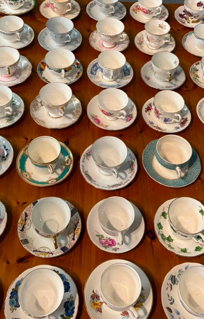 Job lot 15 Pretty Vintage Tea Cups & Saucers- Ideal for use at Tea Parties