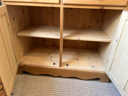 Pine Kitchen Dresser