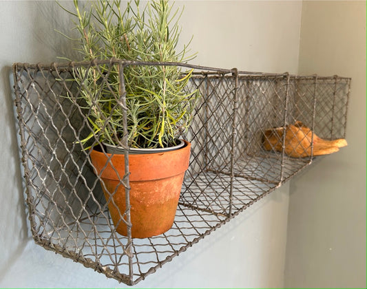 Vintage Wire Cubby Hole Racking/shelf