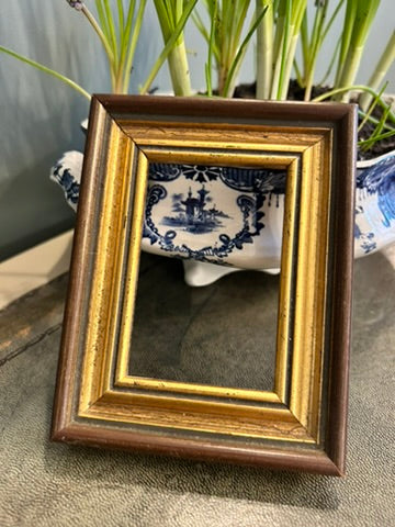 Small Vintage Frame