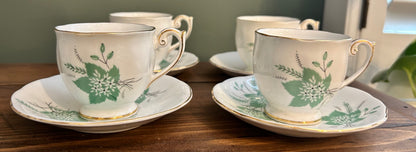 Set of 4 Cups and Saucers ~ Coffee Cups - Queen Anne